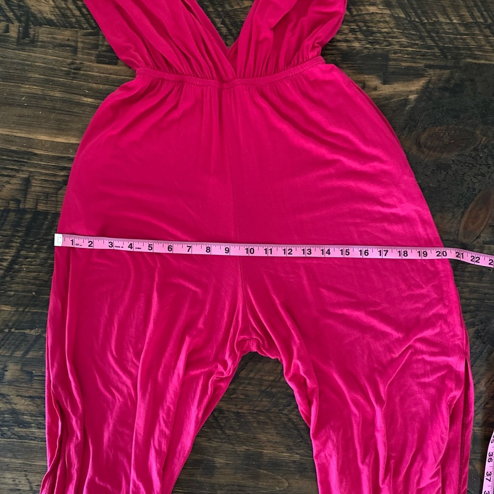 Juniper Blu Sleeveless Double V Jumpsuit - Picture 11 of 13